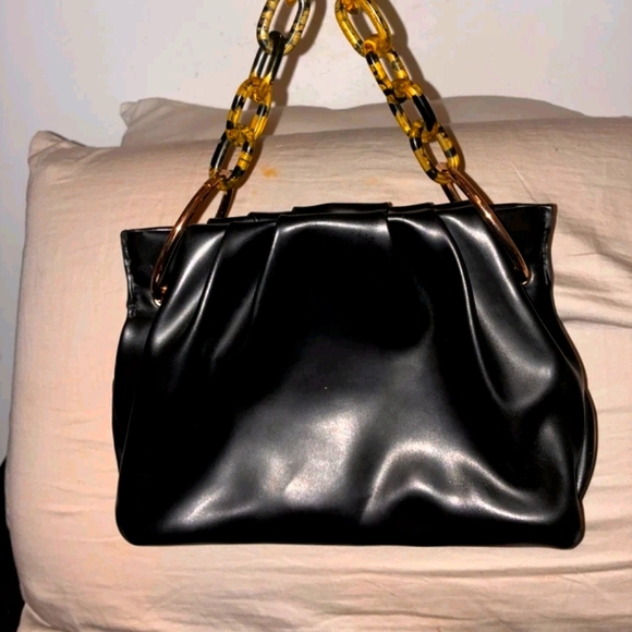 House Of Want Chill Framed Clutch (Black) - Picture 1 of 1